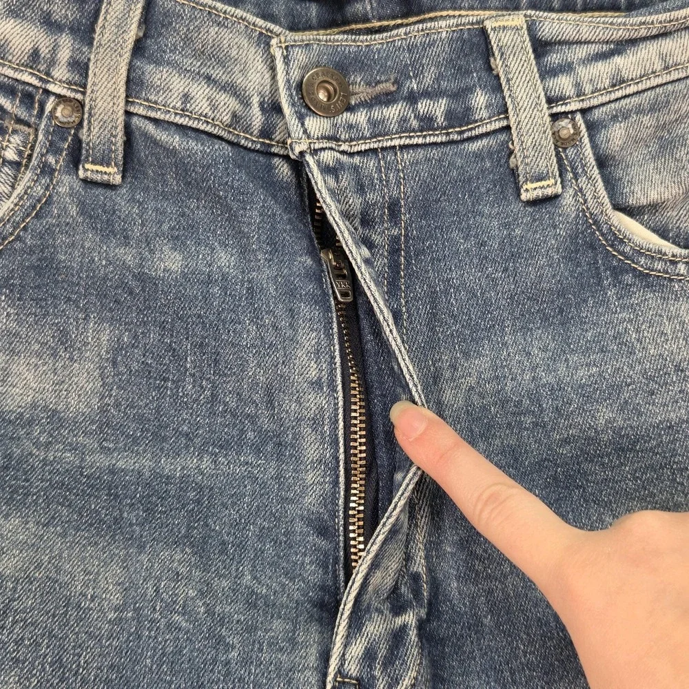 Levis Jeans Womens 26x29 Made Crafted Selvedge High Rise Raw Hem Made‎ Japan